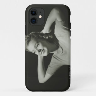 Frau entspannt sich Case-Mate iPhone hülle