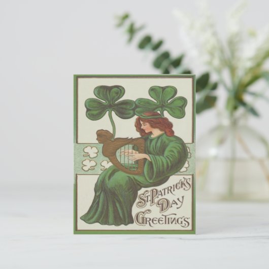 Frau Harp von Erin Kleeblatt Postkarte (Stehend Vorderseite)