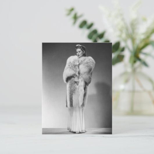 Frau im Abend Gewand 2 Postkarte (Stehend Vorderseite)