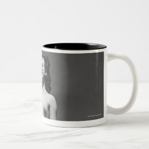 Frau im Badeanzug Zweifarbige Tasse