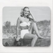Frau im Bikini Mousepad (Vorne)