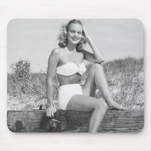 Frau im Bikini Mousepad (Vorne)