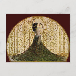 Frau im Pfauenrock Postkarte