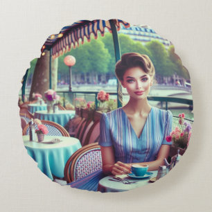 Frau im Restaurant Rundes Kissen