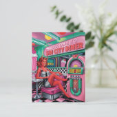 Frau im Sin City Retro Diner Comic Book Style Postkarte (Stehend Vorderseite)