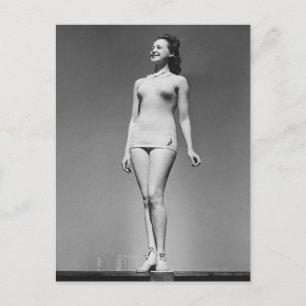 Frau im Swimsuit Postkarte