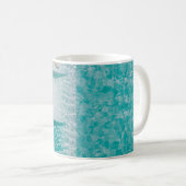 Frau im Wohnzimmer Kaffeetasse (VorderseiteRechts)