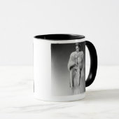 Frau in Abends-Kleid 2 Tasse (VorderseiteRechts)