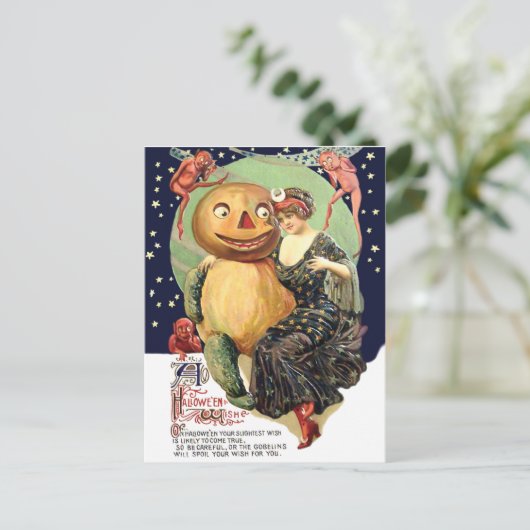 Frau in Begleitung von Jack O' Lantern und Goblins Postkarte (Stehend Vorderseite)