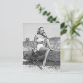 Frau in Bikini Postkarte (Stehend Vorderseite)