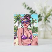 Frau in Bikini und Bandanna am Strand Postkarte (Stehend Vorderseite)
