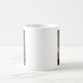 Frau in Blau, Buch lesen Kaffeetasse (Mittel)