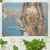 Frau in Champaigne farbiges Kleid blau ästhetisch Geschirrtuch (Gefaltet)