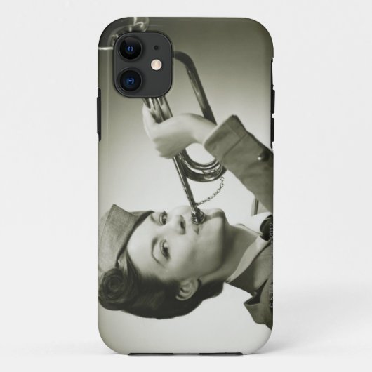 Frau in der Soldat-Uniform Case-Mate iPhone Hülle (Rückseite)