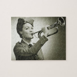 Frau in der Soldat-Uniform Puzzle