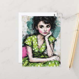 Frau in einem grün-weißen Punkte-Kleid Postkarte