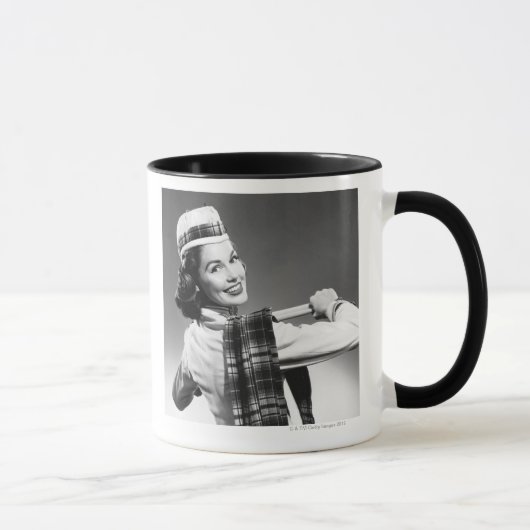 Frau in einer Kappe Tasse (Rechts)