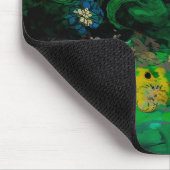 Frau in farbenprächtigem Feld Mousepad (Ecke)