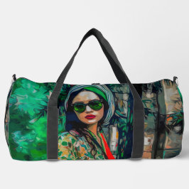 Frau in grüner Sonnenbrille Duffle Bag