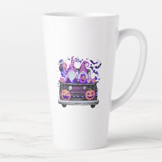Frau in Halloween-Gnomen Pickup Milchtasse (Rechts)