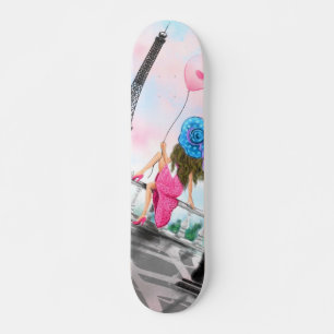 Frau in Paris Eiffel Tower Skateboard