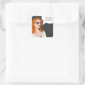 Frau in Sonnenbrille im Stil der Kunst. Quadratischer Aufkleber (Tasche)