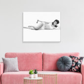 Frau in Swimwear Leinwanddruck (Insitu (Wohnzimmer))