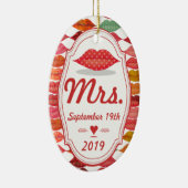 Frau Keepake von Bride mit Datum Keramik Ornament (Rechts)