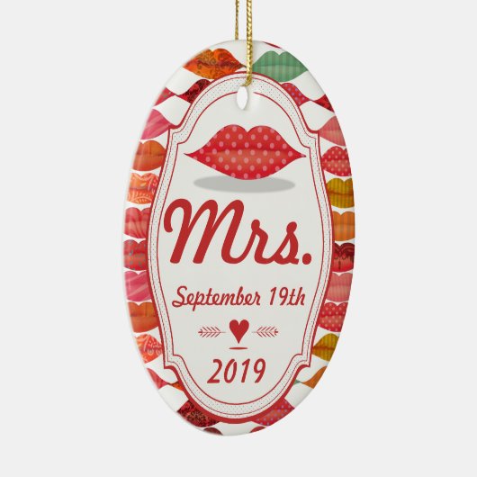 Frau Keepake von Bride mit Datum Keramik Ornament (Rechts)