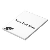 Frau kniet im Gebet. Beten ohne aufhören Notizblock (Rotiert)