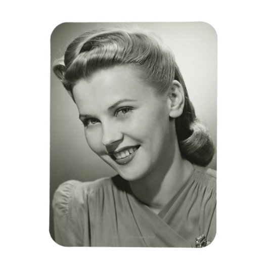 Frau lächeln 2 magnet (Vertikal)