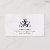 Frau macht Yoga auf dem Boden Visitenkarte (Rückseite)