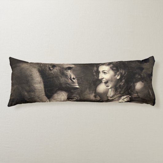 Frau Making Gorilla Laugh Seitenschläferkissen (Vorderseite)