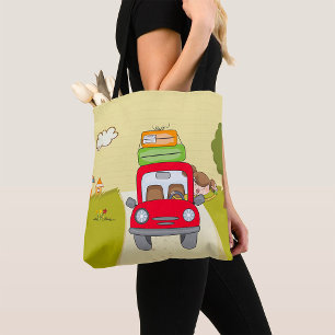 Frau mit Auto Tasche