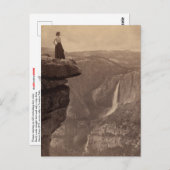 Frau mit Blick auf die Fälle von Yosemite Postkarte (Vorne/Hinten)