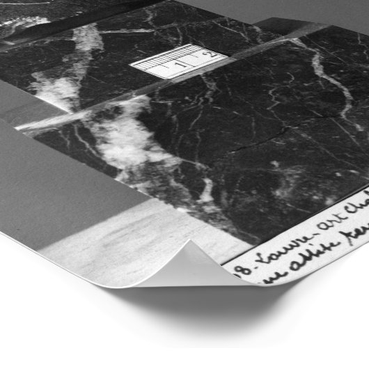 Frau mit dem Schal Poster (Ecke)