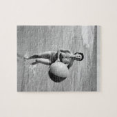 Frau mit einem Wasserball Puzzle (Horizontal)