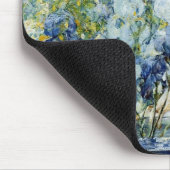 Frau mit einer Vase Ire Mousepad (Ecke)