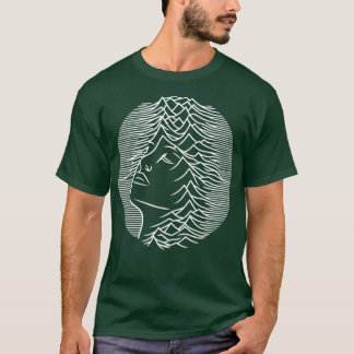 Frau mit geometrischen Wellen T-Shirt