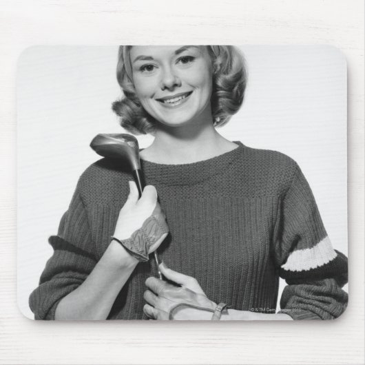 Frau mit Golfschläger Mousepad (Vorne)