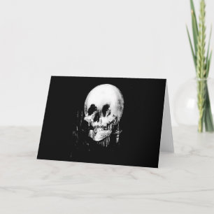 Frau mit Halloween-Reflektion im Spiegel Karte