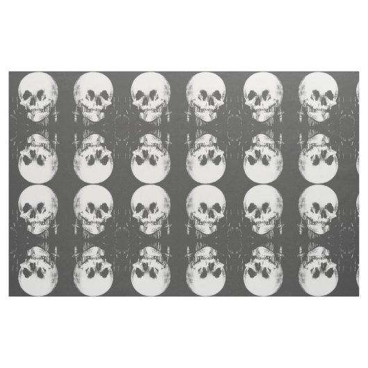 Frau mit Halloween-Reflektion im Spiegel Stoff (Fat Quarter (45,7 x 55,9 cm))