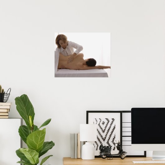 Frau mit Massage Poster (Heimbüro)