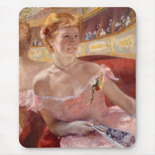 Frau mit Perlenschnur (von Mary Cassatt) Mousepad (Vorne)
