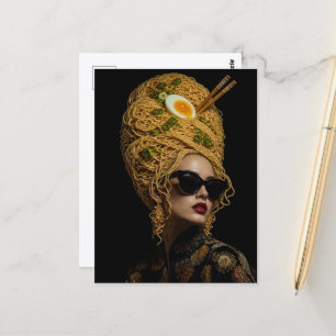 Frau mit Ramen-Nudel-Haar Postkarte