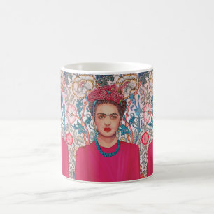 Frau mit rosa Blume Kaffeetasse