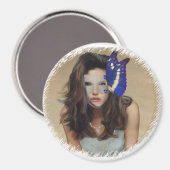 Frau mit Schmetterlingsmaske Magnet (Vorderseite/Rückseite)