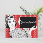 Frau mit Zeichen in den 1950er Jahren Einladung (Stehend Vorderseite)