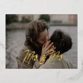 Frau & Mrs Postcard Wedding Einladung (Vorderseite)