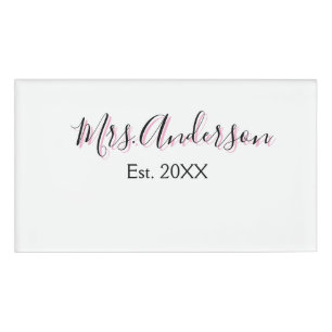 Frau Name Nachname schwarz pink Jahr modern  Namenschild